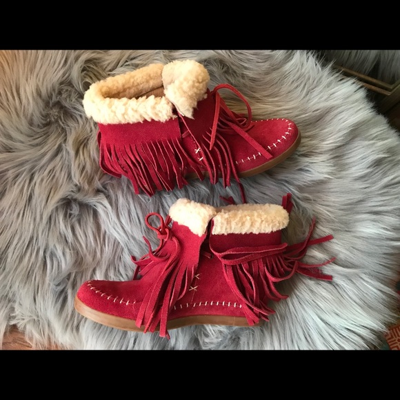 Shearling Hidden Platform Fringe Moccasin Bootie - Picture 2 of 6